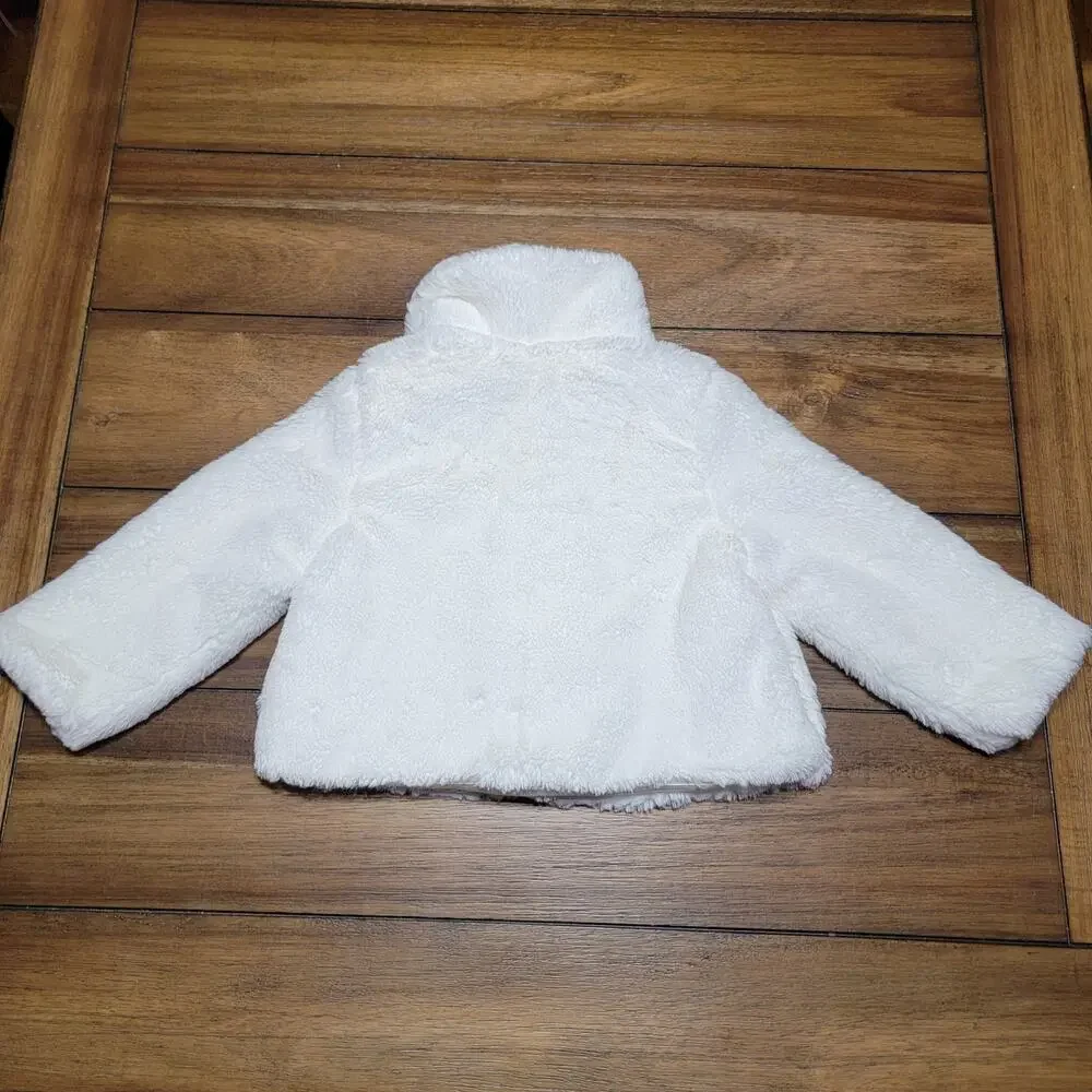 The Children's Place Infant White Faux Fur Coat w/ Pockets - Size 18-24M
